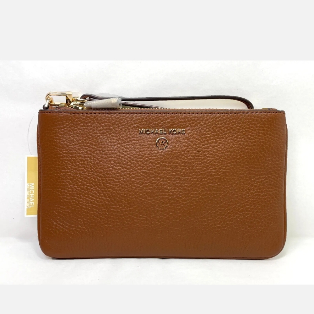 Michael Kors Jet Set Leather Wristlet